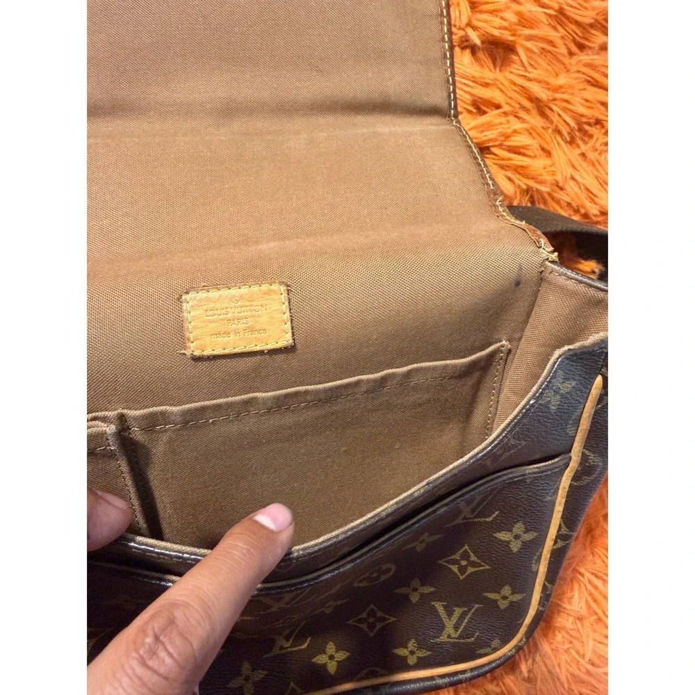 Louis Vuitton Bosphore Messenger PM Monogram Canvas Crossbody Bag Brown MI1016